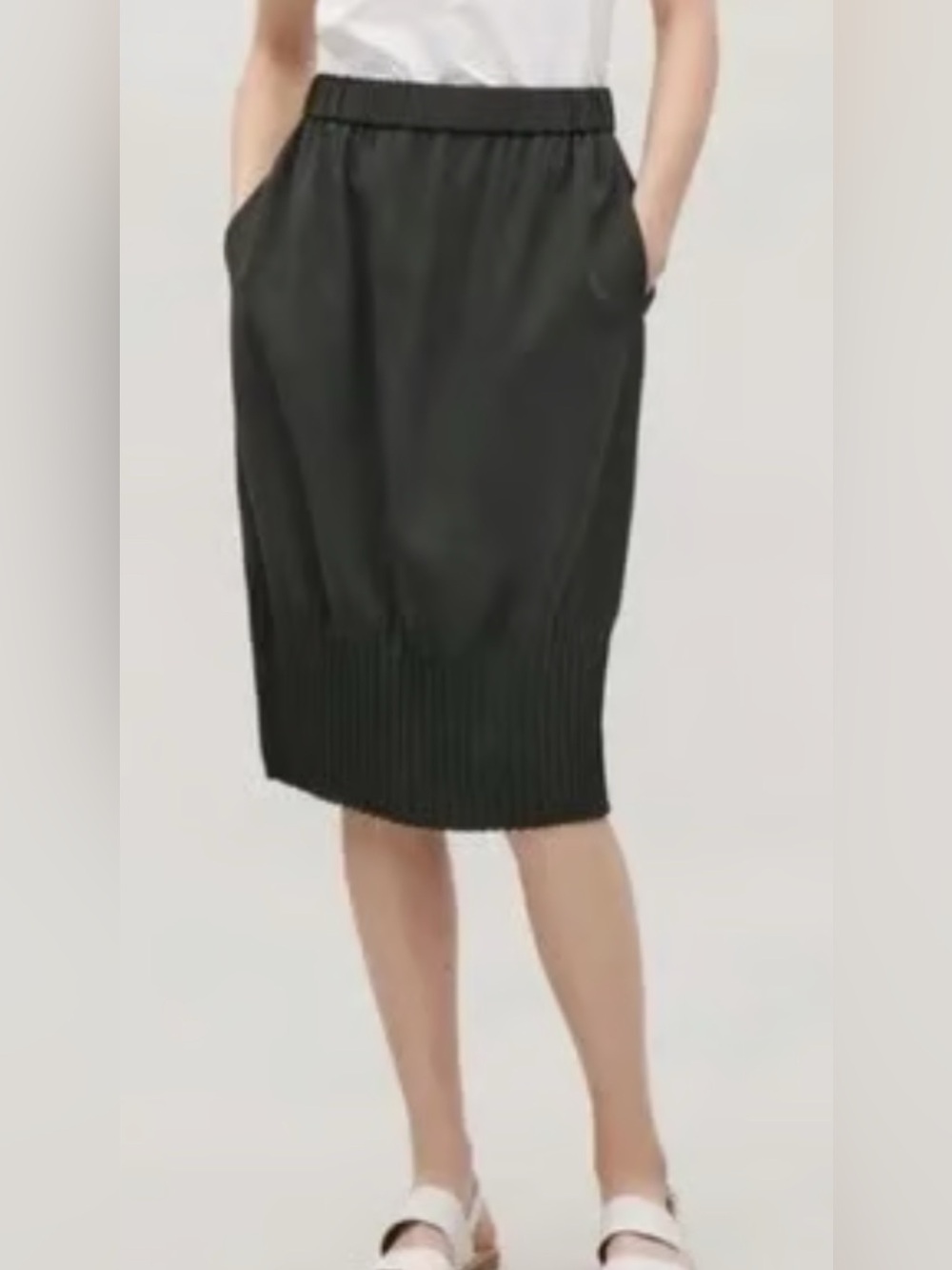 COS green Midi Skirt with Elastic Waist and Pleated Hem